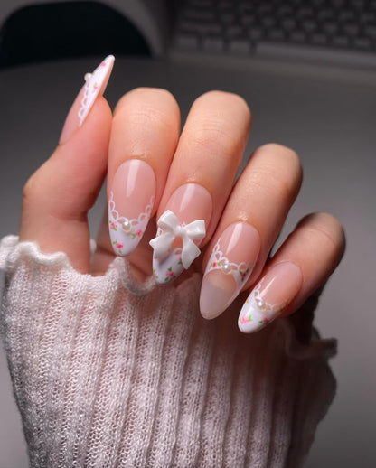 Bow & Bloom