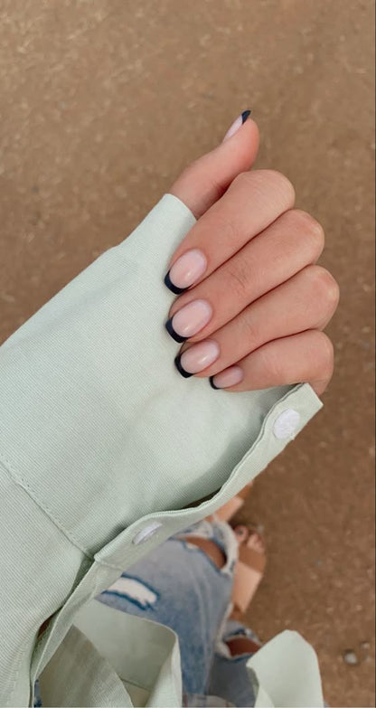 Short Black French Tips
